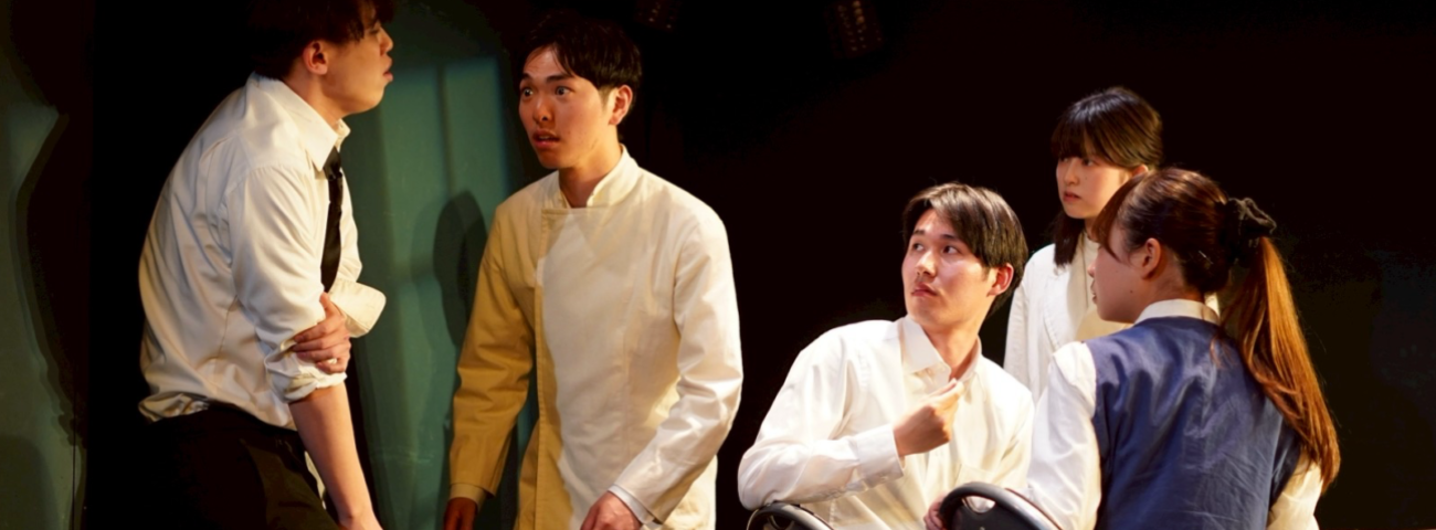 ターリーズフェスティバル2026
『THE BEST BURN‼︎』参加作品
『私はイスを撫でたくない』